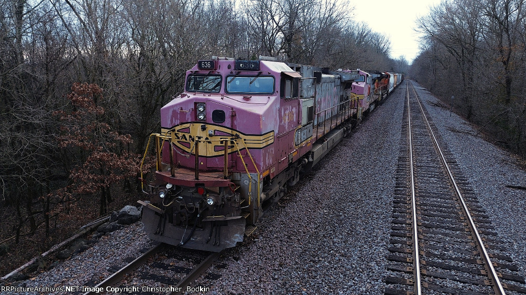 BNSF 636